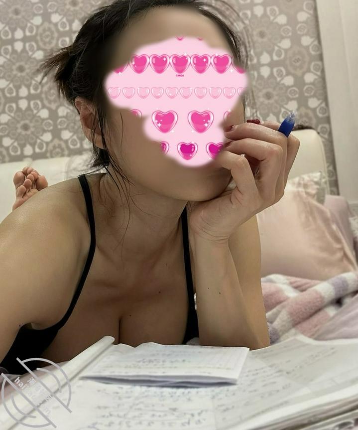 图片[4]-作者：我就放进去不动 《（原创）后妈得知我要回家，当她外甥女面就发骚了，换上开裆裤求我内射她。》-老宋小屋