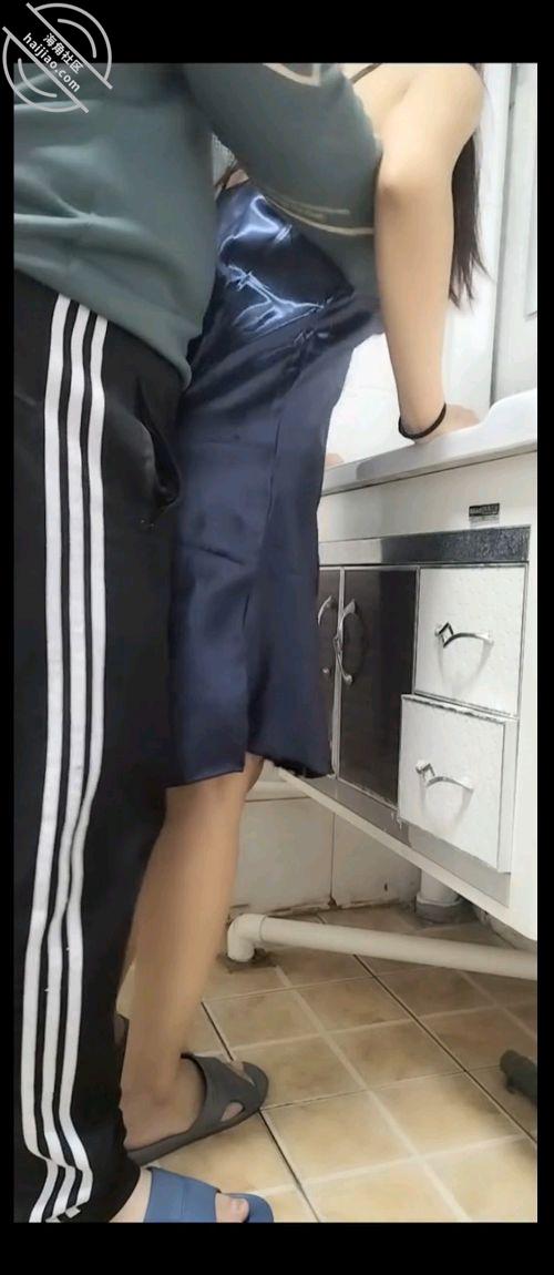 图片[4]-作者：胖爷爱熟妇 《与妹妹水乳交融享受极致诱惑，询问妹妹性史，享受妹妹第一次足交》-老宋小屋