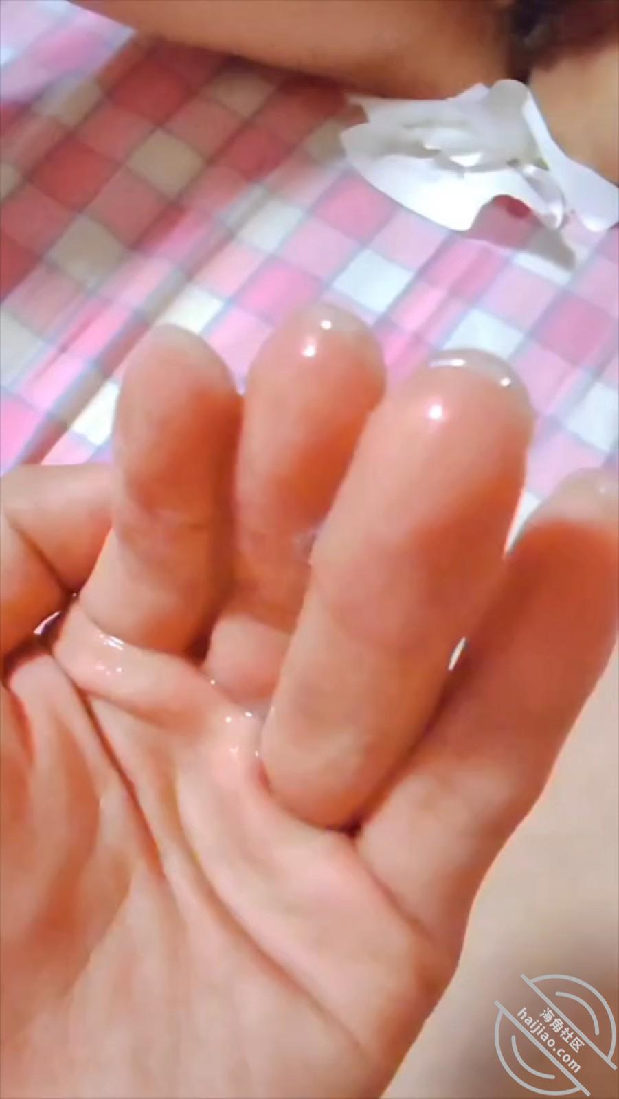 图片[5]-作者：妈妈的味道（干妈变成了情人） 《(原创视频)149：干妈老妈在旁边睡着，图谋不轨被骂了一顿》-老宋小屋