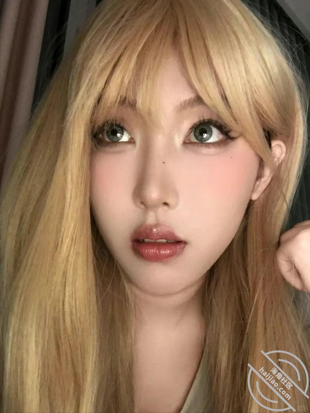 图片[5]-作者：烟色晚空、 《原创:趁父亲不在家,和朋友一起3p我的美艳小妈,多角度轮流爆操,爽翻了~》-老宋小屋