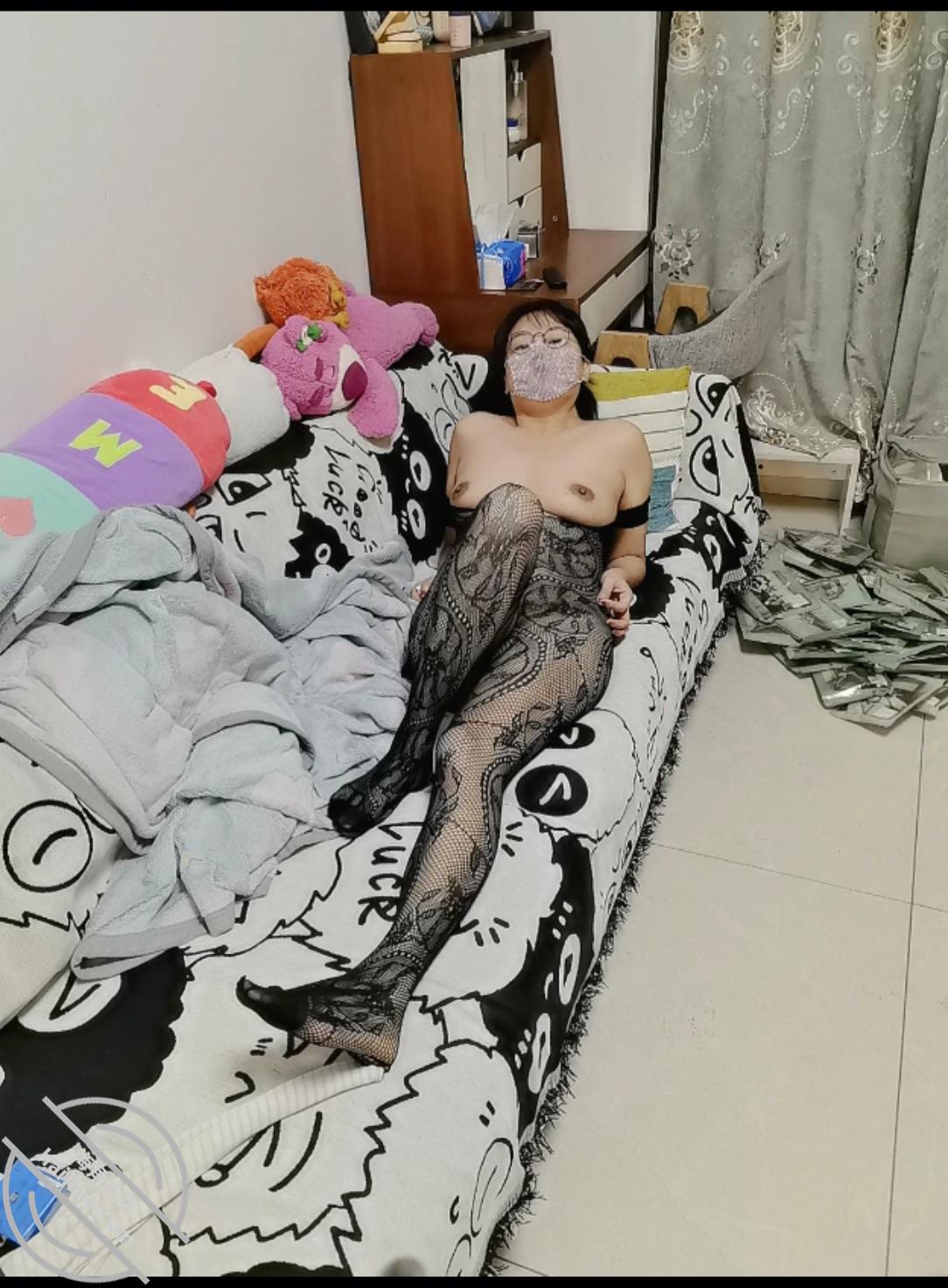 图片[5]-作者：寻欢作乐-淫妻 《淫妻之旅-新年新起点给大家拜年啦【原创露脸】》-老宋小屋