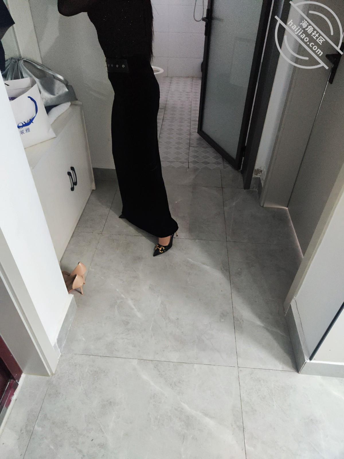 图片[5]-作者：脆脆倒在丝袜上 《海角原创（56）时隔两个月再次操了黑丝长裙嫂子，换了两套丝袜，太激动了》-老宋小屋