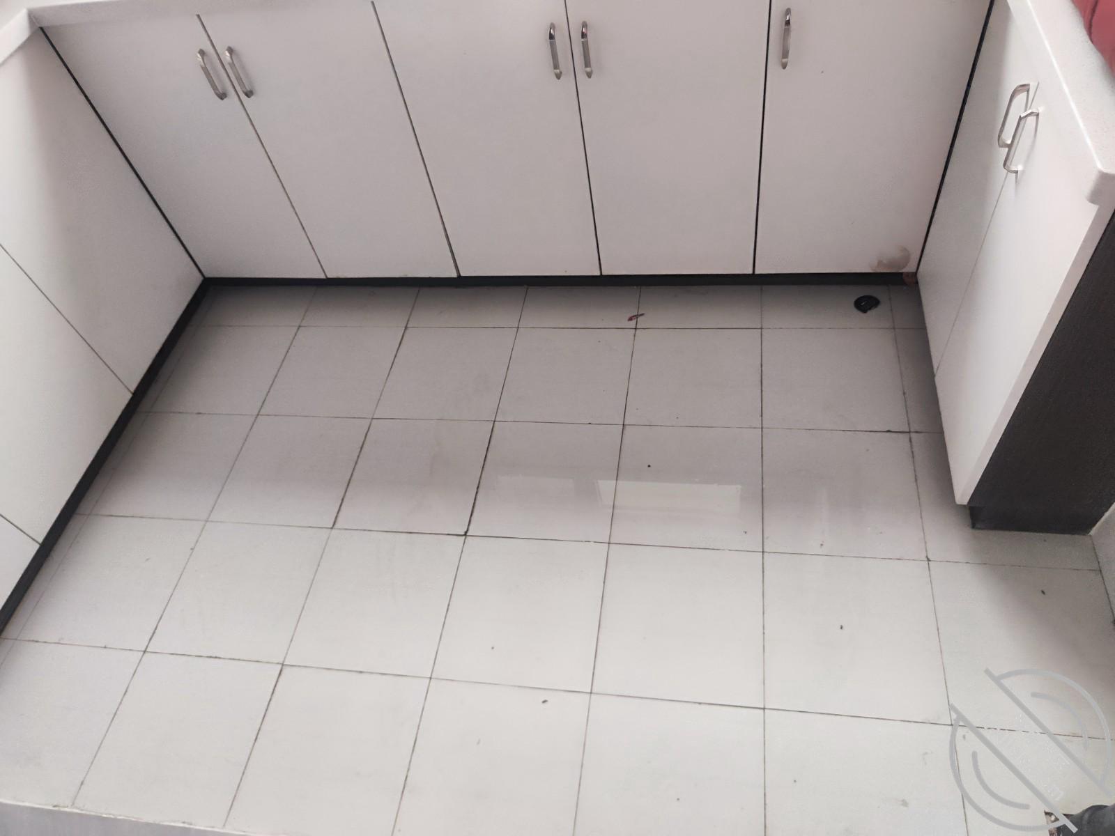 图片[5]-作者：脆脆倒在丝袜上 《海角原创（68）厨房大战裤里丝嫂子，偷窥视角不知道兄弟们喜欢么》-老宋小屋