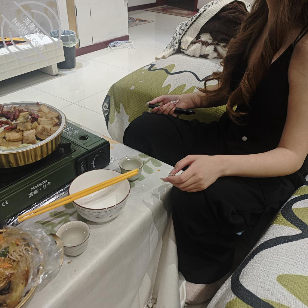 图片[5]-作者：侄女小玲 《原创6.真实记录和侄女的第一次，侄女越反抗，我越亢奋》-老宋小屋