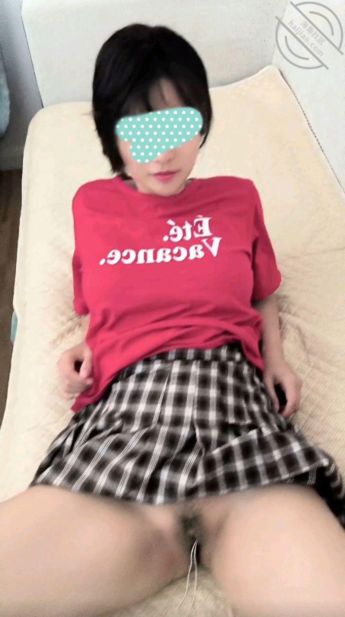 图片[5]-作者：我与侄女的虐恋 《25【原创】游游欲火大爆发，聚餐时餐桌底下塞跳蛋，发骚主动求爱，厕所颜射》-老宋小屋