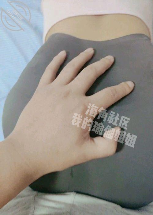 图片[5]-作者：我的瑜伽姐姐 《（原创）和姐姐做爱时偷偷拿掉避孕套，无套后入爆操姐姐，射姐姐一屁股精液》-老宋小屋