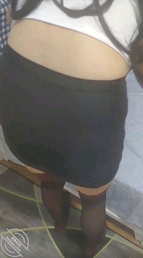 图片[5]-作者：我的瑜伽姐姐 《（原创）姐姐穿包臀裙收拾屋子，我从后边直接插进去，操得姐姐潮喷不止！十八》-老宋小屋