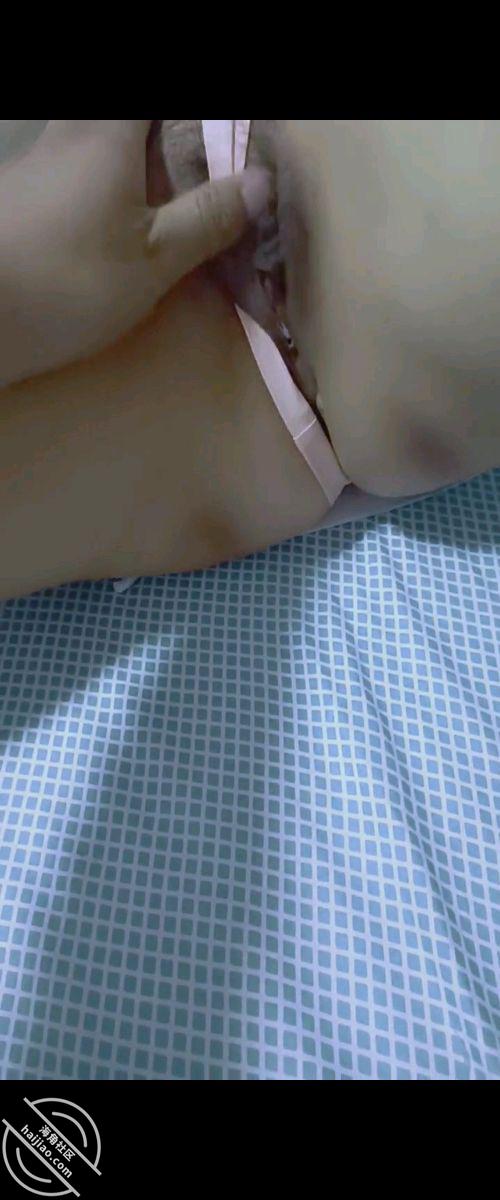 图片[5]-作者：我的瑜伽姐姐 《（原创）姐姐主动邀请我去她屋里，给我戴上狼牙套操逼，把姐姐小屄撑的满满的》-老宋小屋