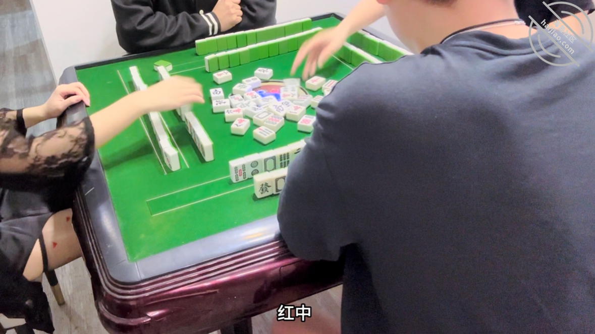 图片[5]-作者：隔壁老王爱少妇 《丈母娘打麻将竟桌底用脚引诱我，将其摁在麻将桌上对着屁股猛插》-老宋小屋