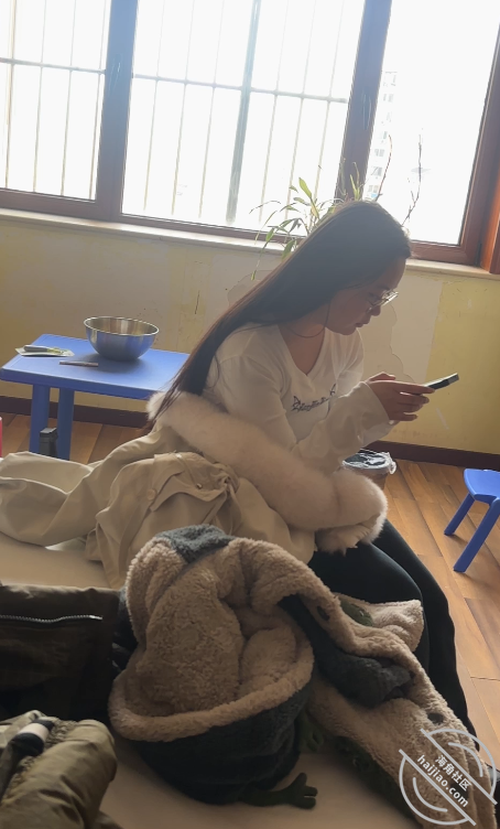 图片[5]-作者：隔壁老王约妹 《（原创）约啪06年19岁美甲店上班肥臀妹》-老宋小屋