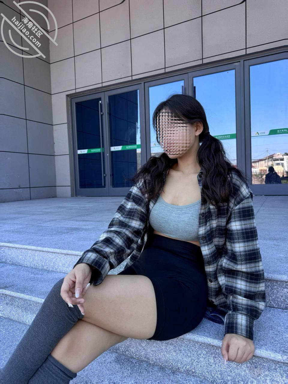 图片[5]-作者：39岁妈妈和30岁堂姐 《（原创105视频贴）和堂姐各种姿势，视角，特写，尽情的爆操她的淫穴》-老宋小屋