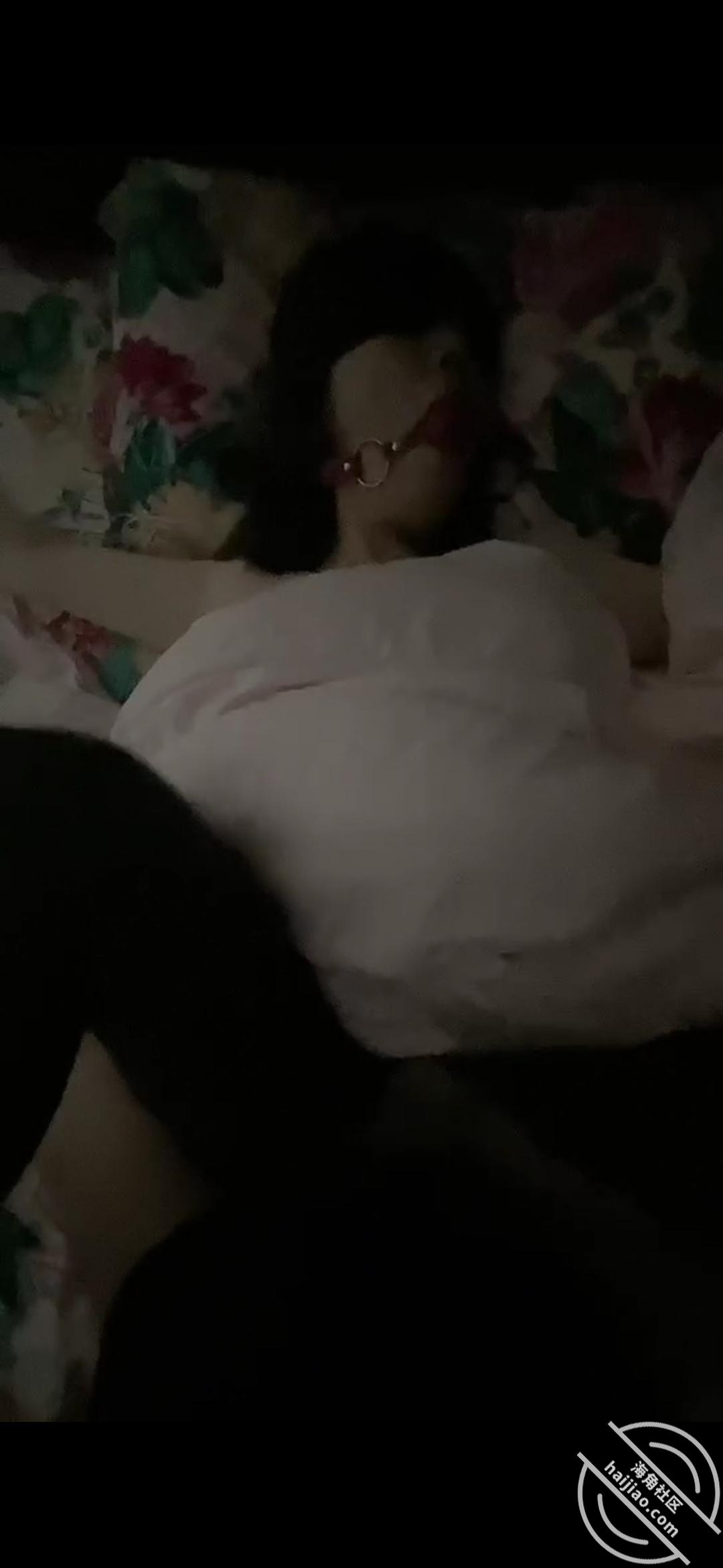 图片[5]-作者：大胸贱妈妈 《真实原创11 初次尝试到母体的滋味 和大胸妈妈的初次性爱》-老宋小屋