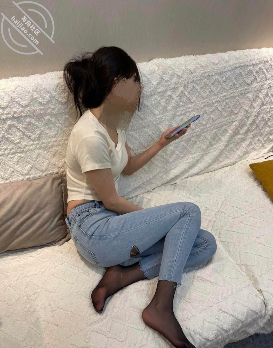 图片[5]-作者：我的离婚姐姐 《8 终于和姐姐敞开心扉聊好 老姐说在我找到女友之前可以让我一直操》-老宋小屋