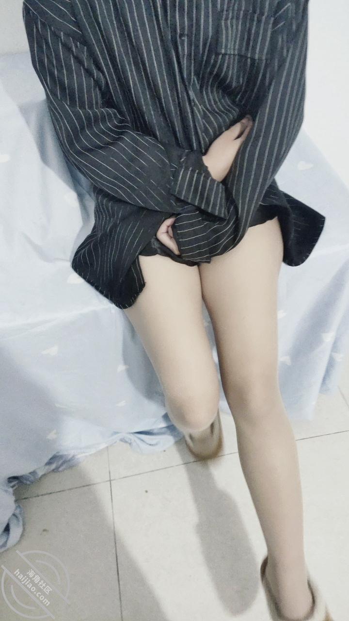 图片[5]-作者：我的离婚姐姐 《【原创视频】老姐春情泛滥 我跟她闺密睡过后感觉她更加爱我了》-老宋小屋