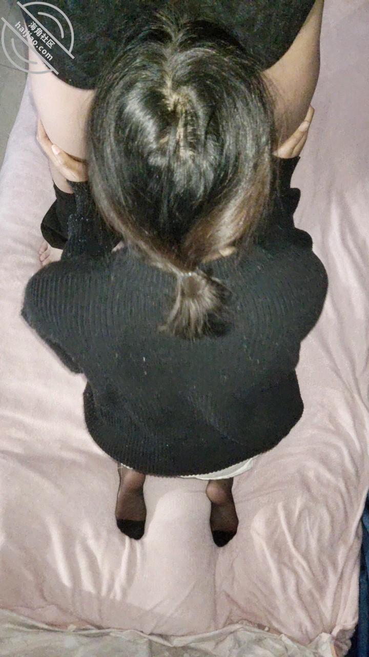 图片[5]-作者：我的离婚姐姐 《原创视频贴 姐姐的95斤闺蜜 黑丝换白袜 操的时候说好喜欢我》-老宋小屋