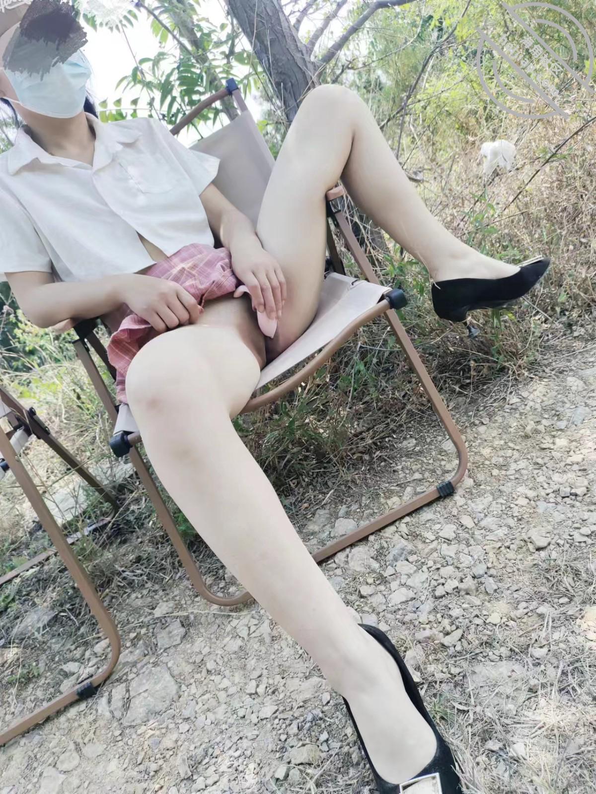 图片[5]-作者：长腿白虎小优 《48、户外调教小优，屁股磨得通红也要继续》-老宋小屋