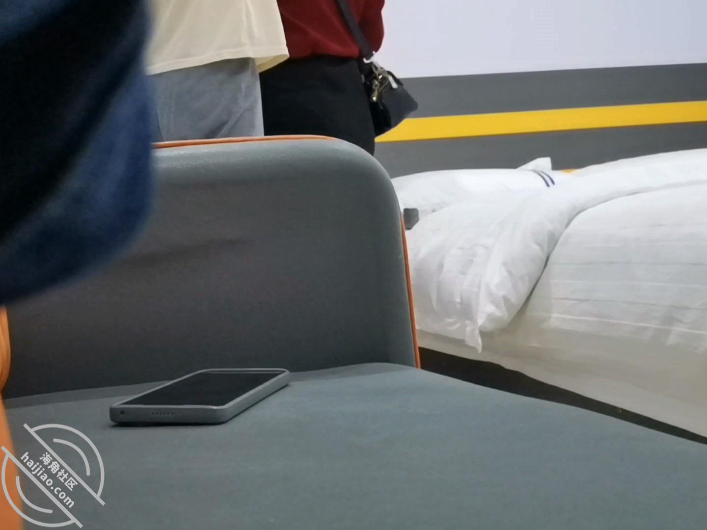 图片[6]-作者：妈妈少妇人妻爱好者 《【原创视频6】第一次操老板娘，露脸曝光，中途她老公还打视频查岗》-老宋小屋