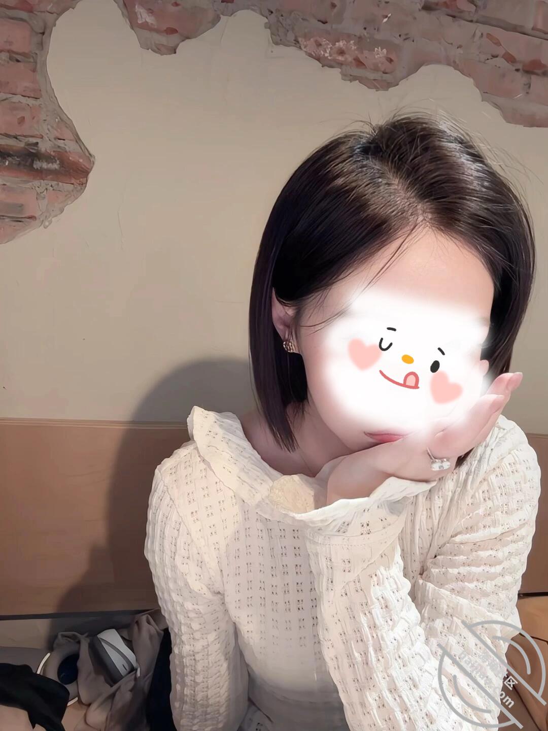 图片[6]-作者：亲姐姐的淫穴 《原创59视频贴，老爸没在家，让姐姐穿好丝袜在床上等着我，操的姐姐骚话不断》-老宋小屋