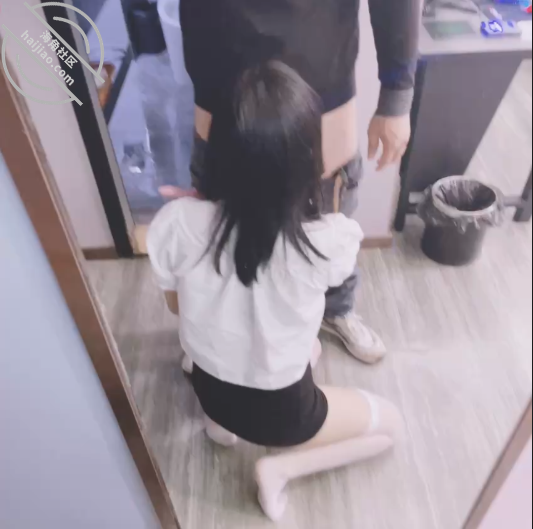 图片[6]-作者：拿走妹妹的处女 《20 带妹妹去酒店找刺激！白丝妹妹湿身诱惑谁能忍得住！不小心内射了一半！》-老宋小屋