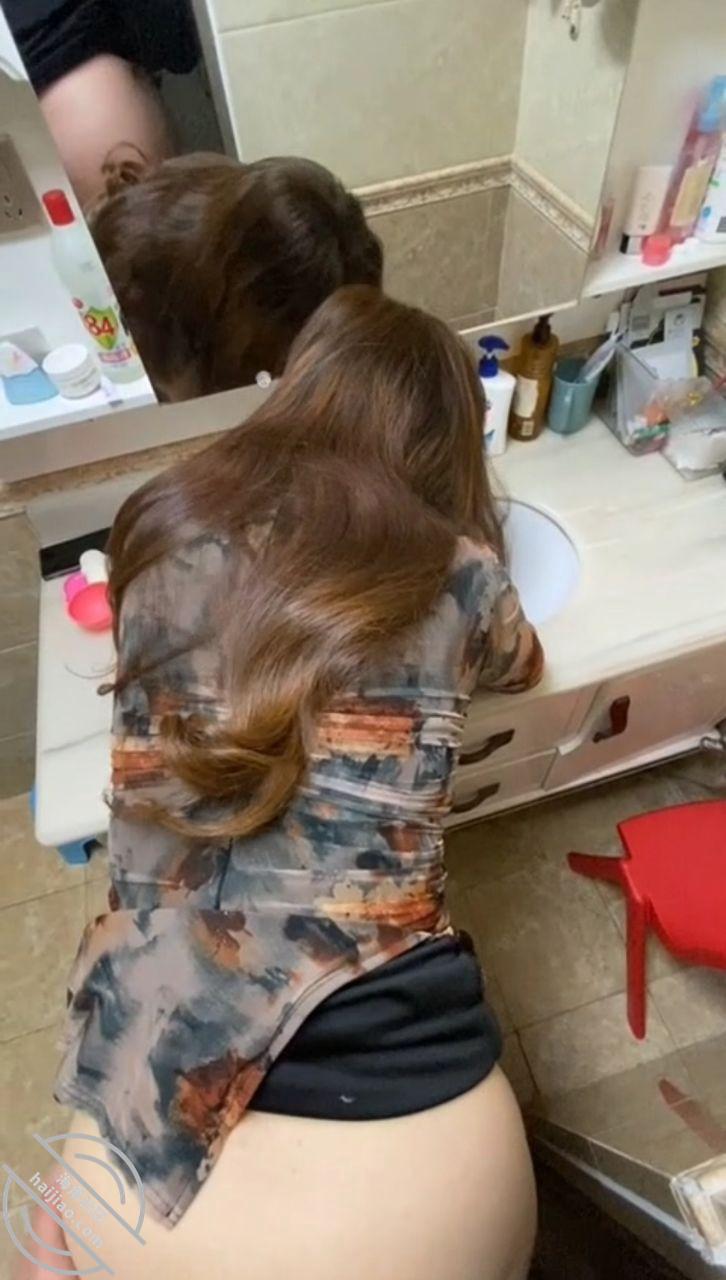 图片[6]-作者：想双飞老婆姐姐 《趁老婆不在家大姨子主动穿旗袍勾引我操她骚穴，大屁股太能扭了》-老宋小屋