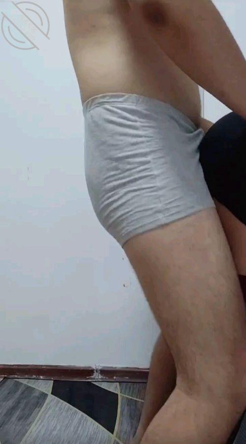 图片[6]-作者：我的瑜伽姐姐 《（原创）姐姐穿包臀裙收拾屋子，我从后边直接插进去，操得姐姐潮喷不止！十八》-老宋小屋