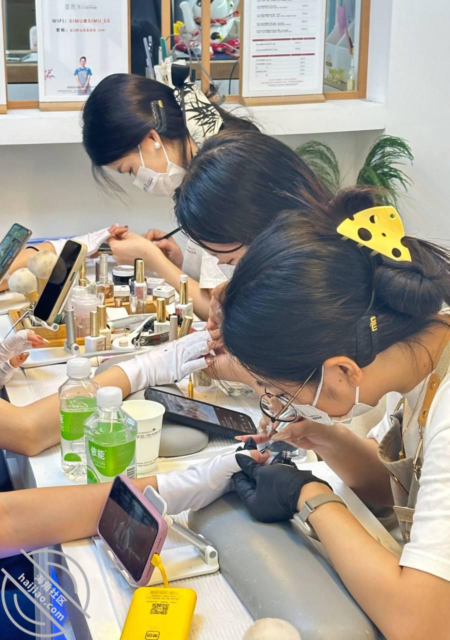 图片[6]-作者：39岁妈妈和30岁堂姐 《（原创40视频贴）终于在堂姐醉酒状态，进入了堂姐的阴道，但是过程堂姐醒了》-老宋小屋