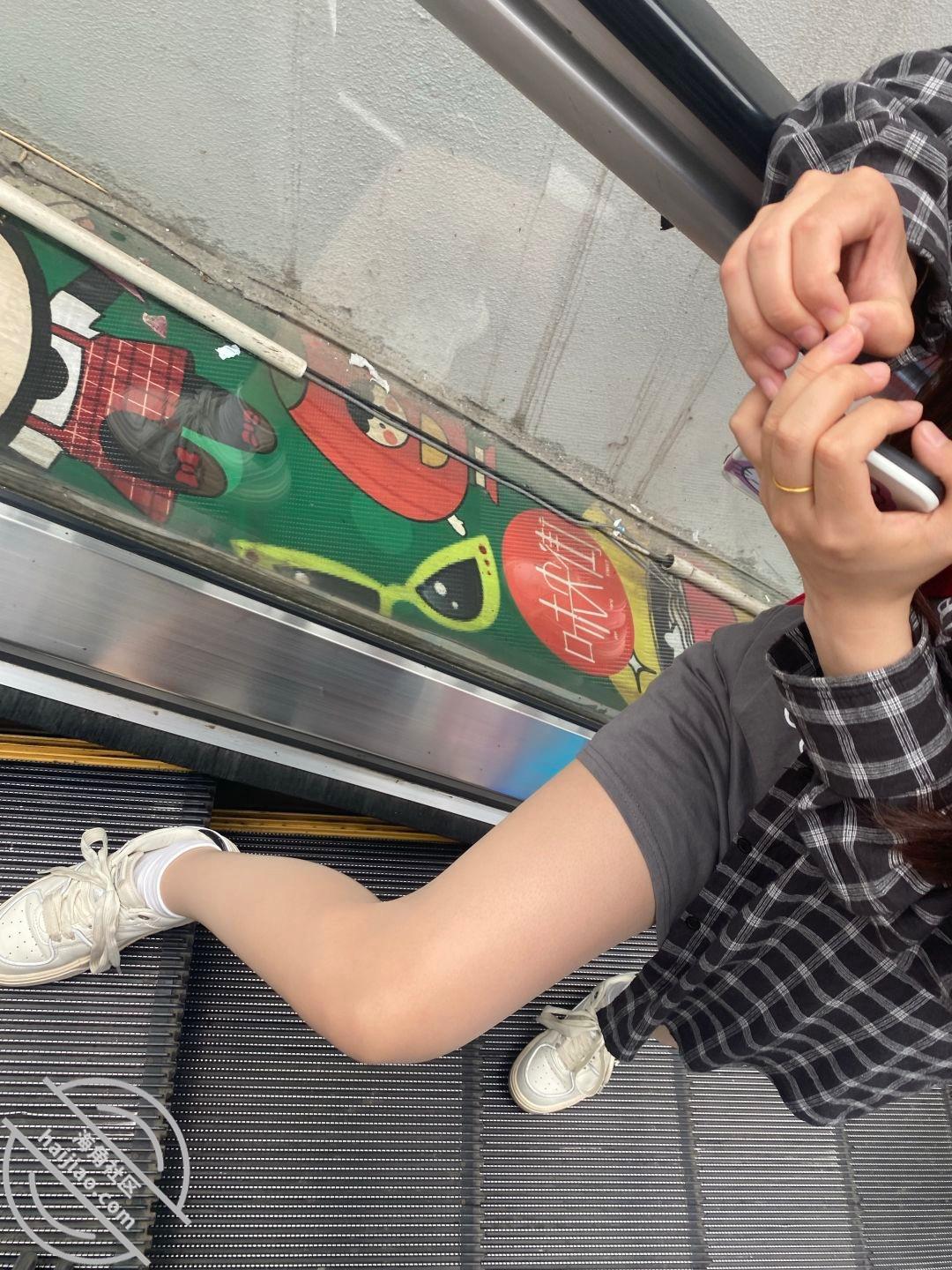 图片[6]-作者：我的36岁后妈 《老爸醉酒后，为刺激在老爸旁边和小妈做。捂住小妈的嘴不让她叫老爸呼噜都停了》-老宋小屋