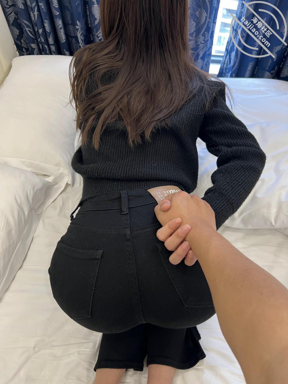 图片[6]-作者：奶子即正义 《正义原创,老爸还在客厅,偷偷溜进妹妹的房里深入她~》-老宋小屋