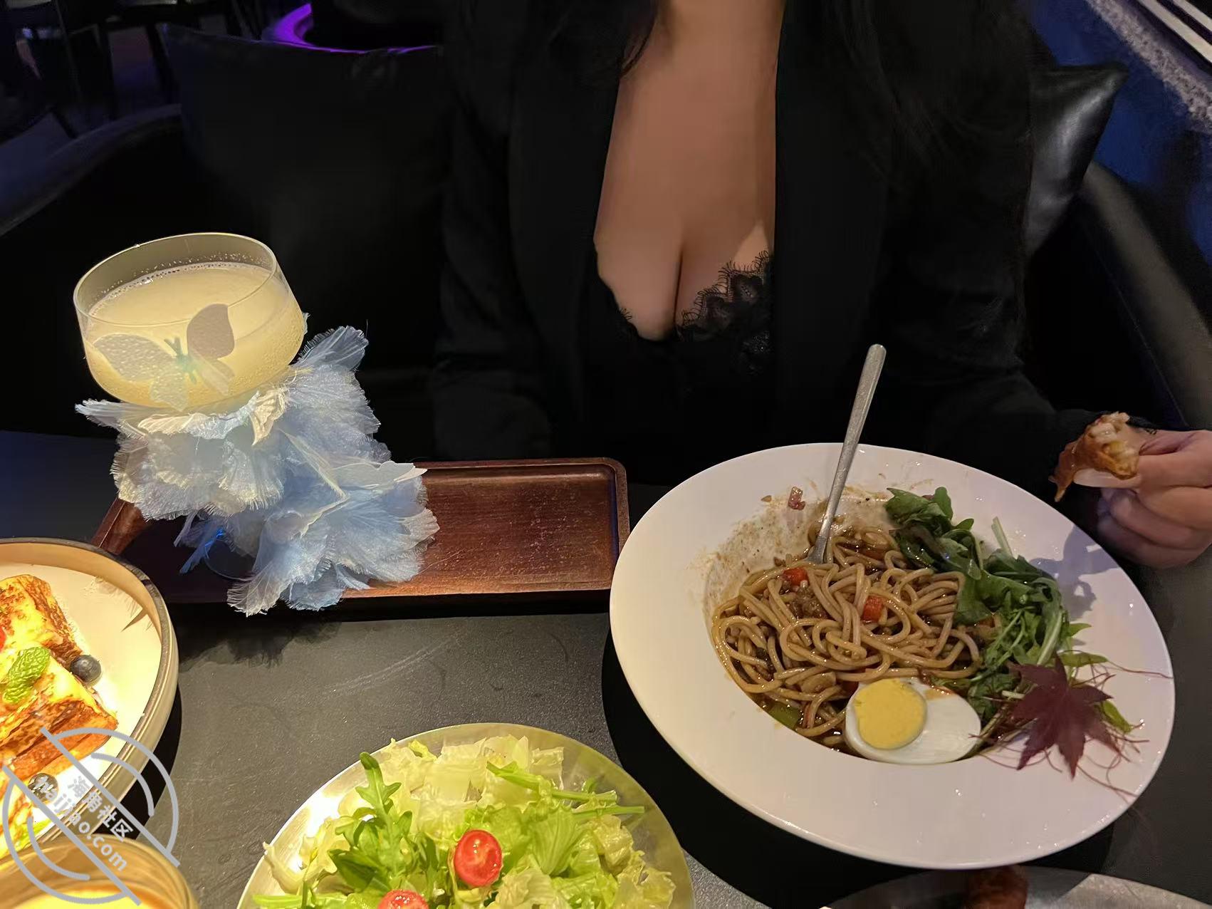 图片[6]-作者：奶子即正义 《原创:凌辱操哭极品美少妇,m调教,网袜开肛,舔脚深喉,打出血印,直接操哭》-老宋小屋