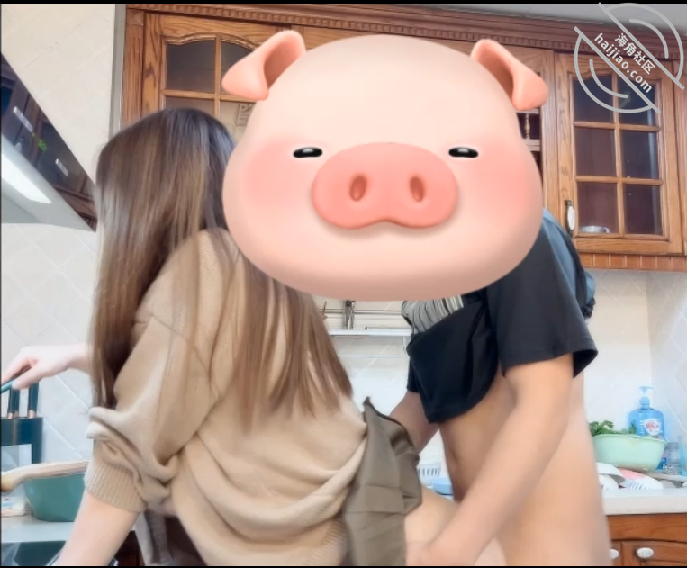 图片[6]-作者：丰乳肥臀的姐姐 《（原创）爸妈不再家，跟姐姐肆无忌惮的做爱，从厨房做到卧室炮火响了一夜（下》-老宋小屋