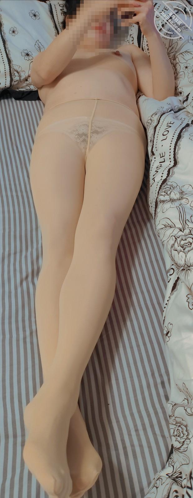 图片[6]-作者：熟控大胖 《【原创】白天在后爹家跟妈妈偷偷操逼，隔壁有人不敢出声的骚妈闷声流好多水》-老宋小屋