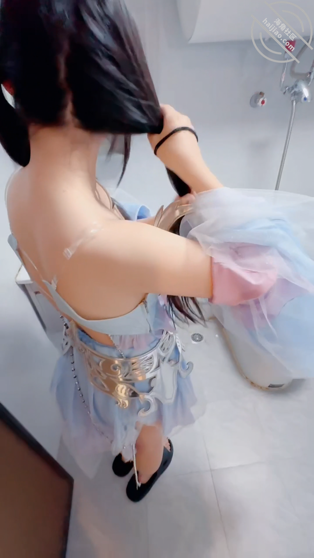 图片[7]-作者：萝莉小表妹 《【原创视频47】进门卫生间洗澡先来一发，换上新买的萝莉裙，简直仙女下凡》-老宋小屋