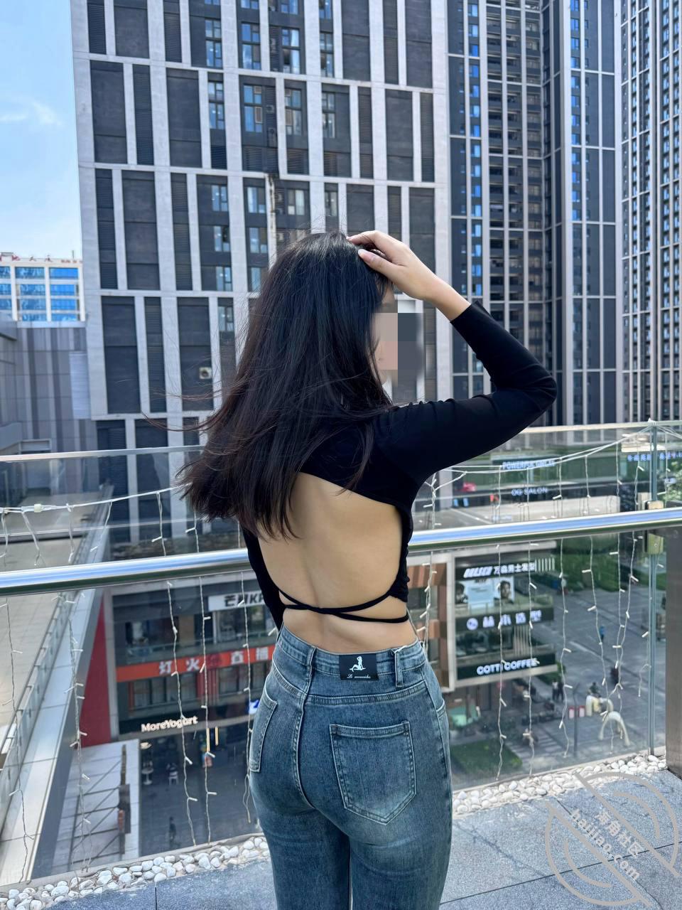 图片[7]-作者：39岁妈妈和30岁堂姐 《（原创92视频贴）疯狂抽插堂姐的白虎骚逼，把堂姐操的高潮不断，淫叫不断》-老宋小屋