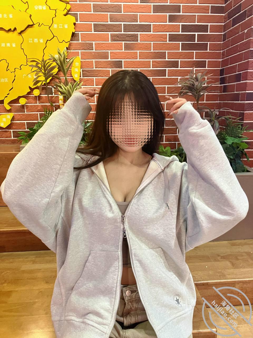 图片[7]-作者：39岁妈妈和30岁堂姐 《（原创128视频贴）堂姐发现我不是她情人后剧烈反抗，我只能暴力操堂姐骚逼》-老宋小屋