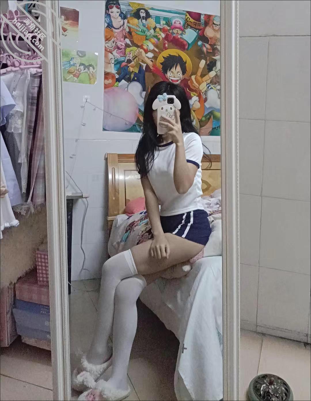 图片[7]-作者：烟色晚空、 《原创;拿下肤白貌美高颜值的表妹,甜美系妹子,jk足球宝贝,后入无套抽插~》-老宋小屋