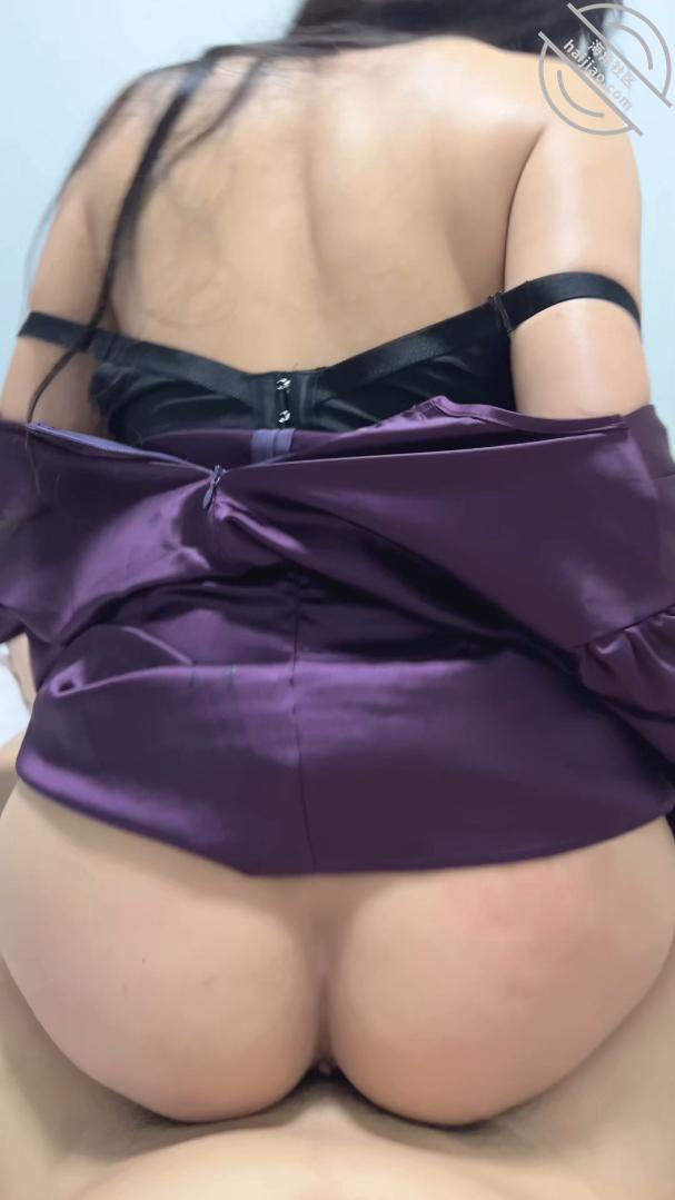 图片[73]-作者：奶子即正义 《原创:姐夫刚出门,姐姐就被我揪着头发按在沙发上爆操,紫色果然有韵味~》-老宋小屋