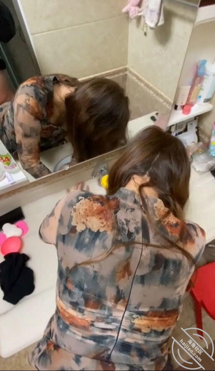 图片[8]-作者：想双飞老婆姐姐 《趁老婆不在家大姨子主动穿旗袍勾引我操她骚穴，大屁股太能扭了》-老宋小屋