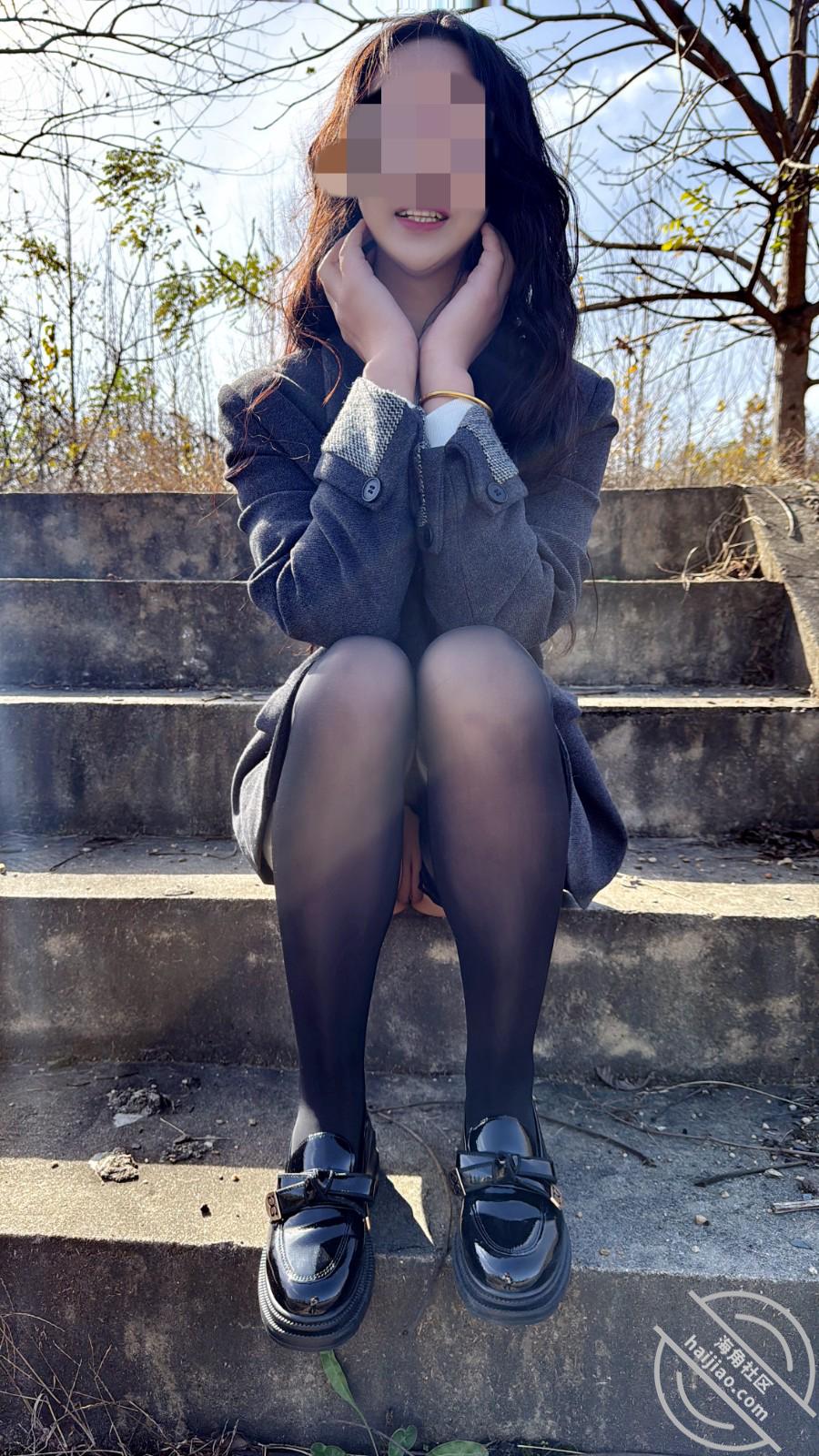 图片[8]-作者：会喷水的亲姐姐 《【恐怖乱伦】调教姐姐真空出门并马路边上做爱，爆操时一条大毒蛇突然窜出来了》-老宋小屋