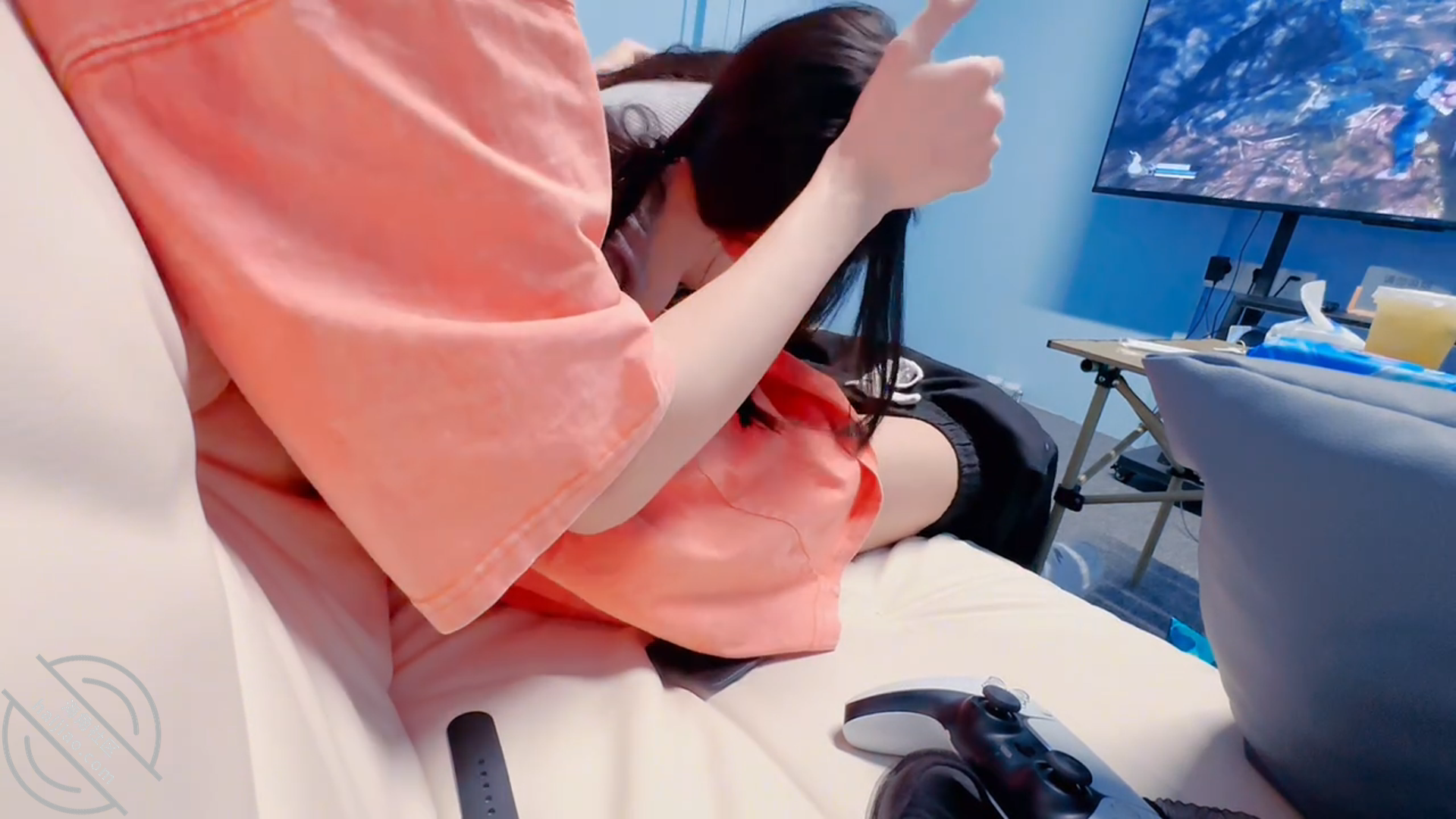 图片[8]-作者：萝莉小表妹 《【原创视频39】电玩店里，表妹口嗨技术长进不少，逼都被捅出血啦》-老宋小屋