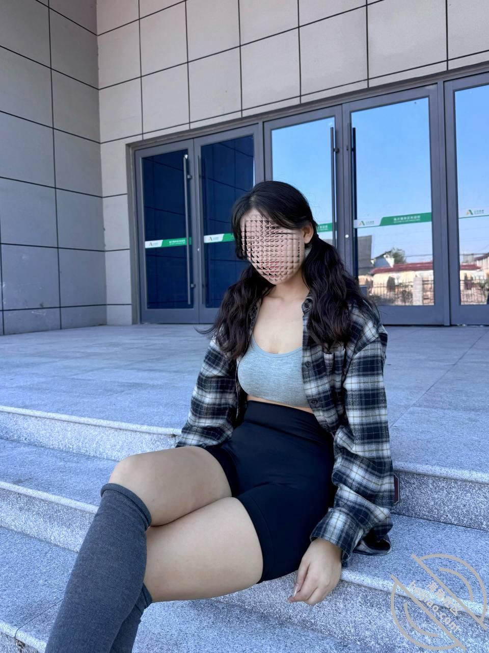 图片[8]-作者：39岁妈妈和30岁堂姐 《（原创105视频贴）和堂姐各种姿势，视角，特写，尽情的爆操她的淫穴》-老宋小屋