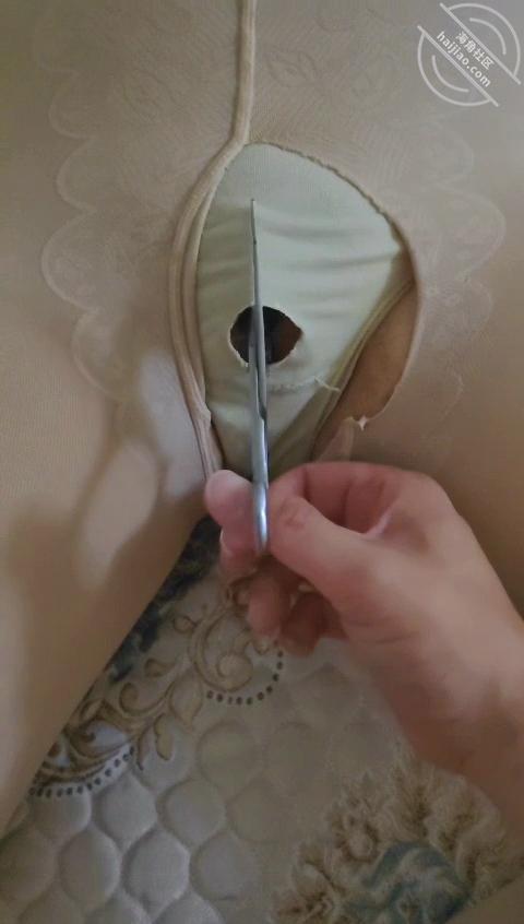 图片[8]-作者：熟控大胖 《【原创】客厅沙发给舅妈按摩，睡着后割开裤袜内裤插的舅妈喊我爸爸！撸鸡精品》-老宋小屋