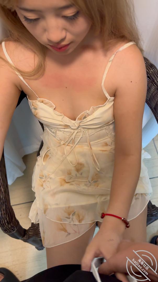 图片[8]-作者：烟色晚空、 《原创:趁父亲不在家,和朋友一起3p我的美艳小妈,多角度轮流爆操,爽翻了~》-老宋小屋