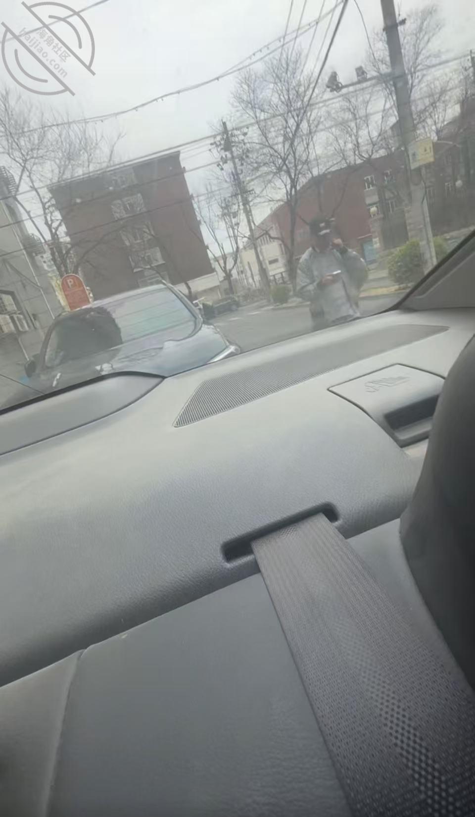 图片[8]-作者：美丽的母后 《记录（21）第一次在车来人往的马路边跟我妈车震，紧张刺激》-老宋小屋