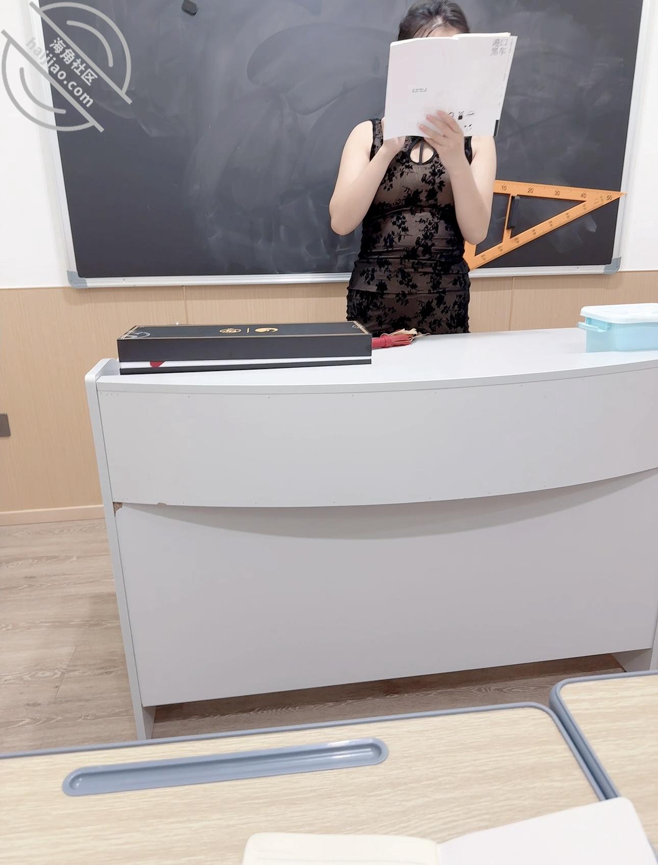 图片[8]-作者：拿走妹妹的处女 《【原创视频】 送钻石，跟妹妹玩老师主题看妹妹的大屁股被抽。》-老宋小屋