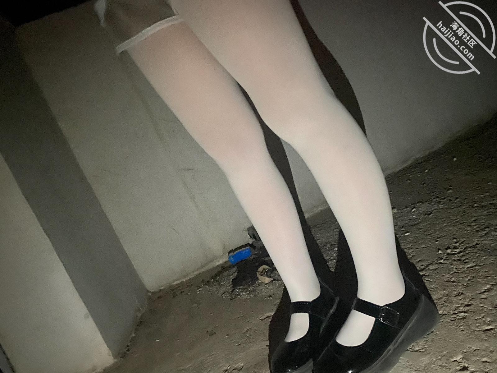 图片[9]-作者：调教别人女朋友给我当母狗 《小奶狗的合租日记（28）木子的道歉惊喜，楼顶天台漏出勾引我！》-老宋小屋