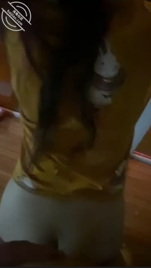 图片[9]-作者：想双飞老婆姐姐 《视频来了，媳妇在里屋睡觉，大姨子凌晨爬窗出来在一楼阳台对着大马路被我爆操》-老宋小屋