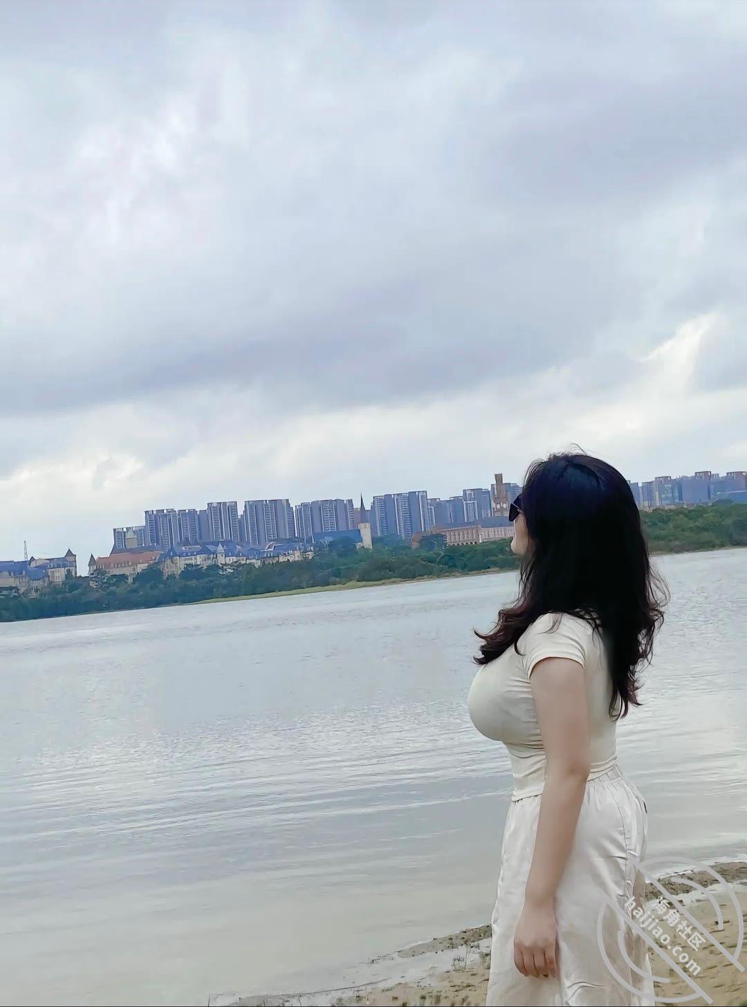 图片[9]-作者：奶子即正义 《原创:玩弄老婆的大奶闺蜜,30分钟肆意玩弄极品少妇,对白真实,口活顶爆了》-老宋小屋