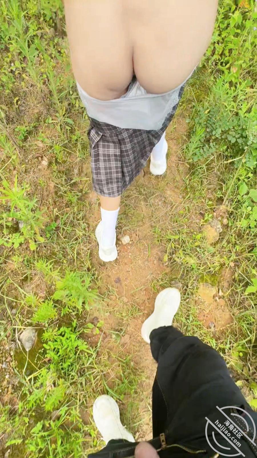 图片[9]-作者：长腿女儿丽丽 《（原创57）野外跟女儿做爱，感受女儿害怕到颤抖的阴道无比紧致》-老宋小屋