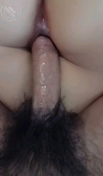 图片[9]-作者：爱上自己的亲妹妹 《【原创】妹妹在洗澡我直闯卫生间，把妹妹按在马桶上狠操她的小蝴蝶逼》-老宋小屋