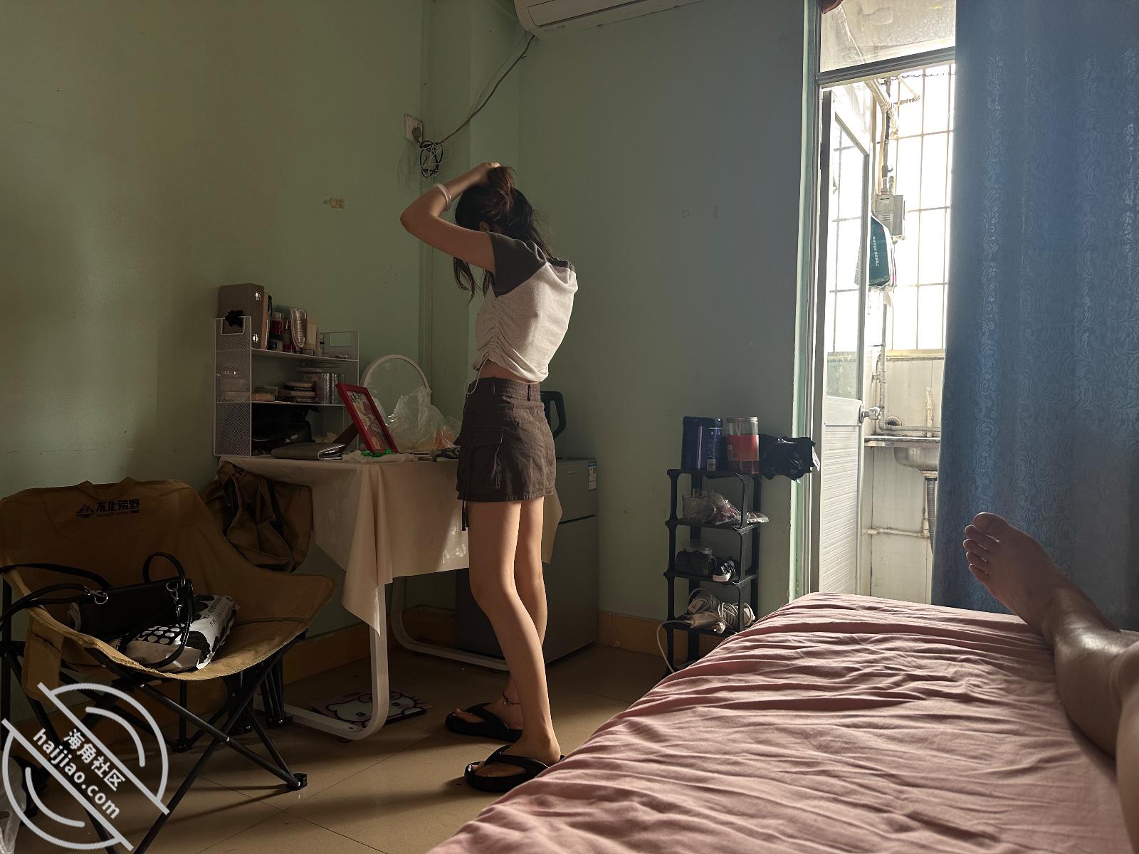 图片[9]-作者：我有个萝莉小表妹 《【11】早上起来~把半睡半醒的表妹操了，内裤脱掉一半就开始我的输出…嘿嘿》-老宋小屋